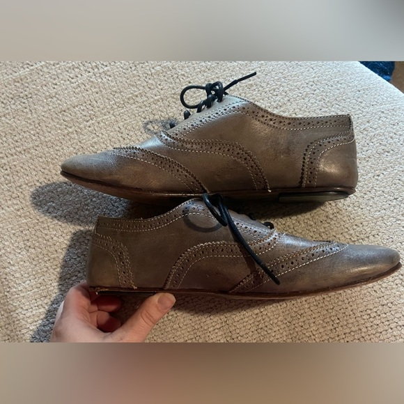 Bed Stu Women’s Taupe Gray Brown Leather Oxfords Shoes size 8.5 preppy classic - Picture 3 of 8